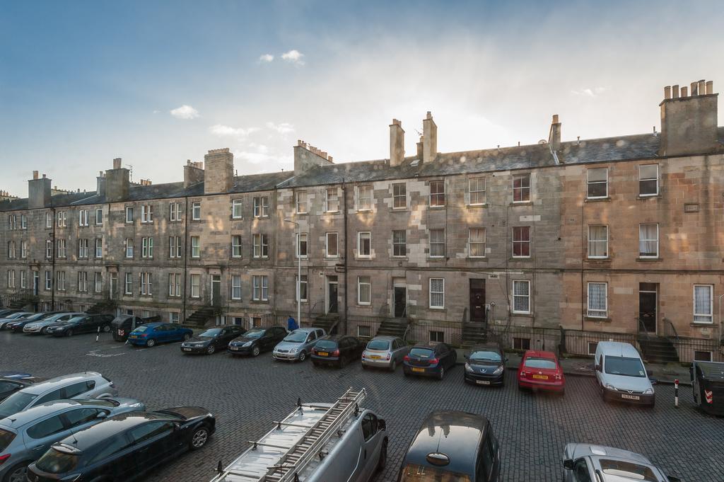 Pitt Street Apartment Beautiful Spacious Apartment Free Parking And Free Sanitizer Edimburgo Habitación foto
